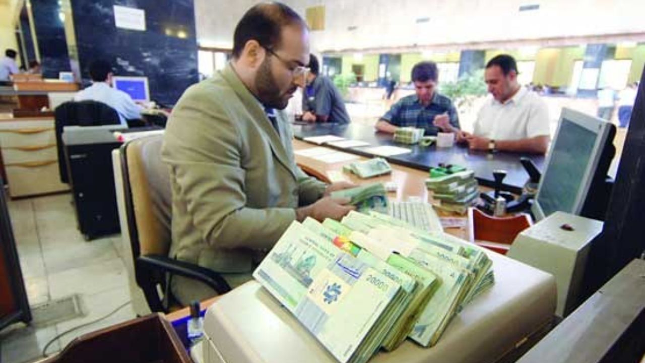 سهم ۲۴ درصدی خانوارها از تسهیلات بانکی تا پایان مهرماه